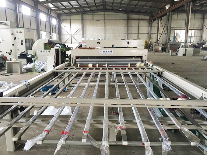 QXBG被褥生產(chǎn)線